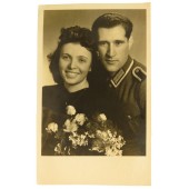Фото унтер офицера Вермахта с женой. 30 декабря 1943 года
